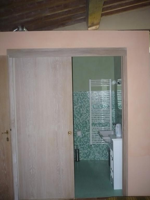 Casa Vacanze "Casale Al Pino" Riparbella Eksteriør billede