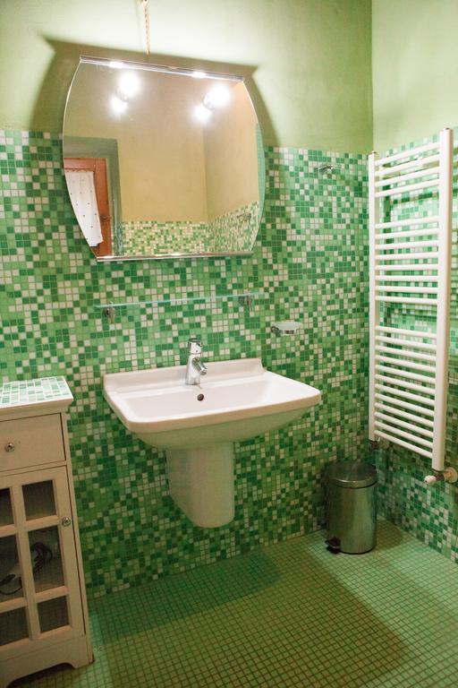 Casa Vacanze "Casale Al Pino" Riparbella Eksteriør billede